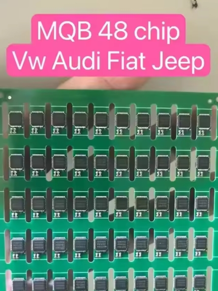 ORIGINAL MQB48 Chip Megamos AES Transponder Chip A